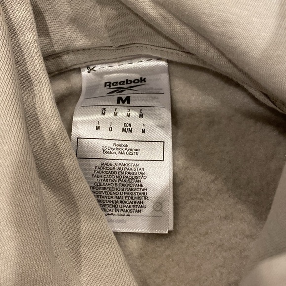 Reebok Hoodie - Picture 4 of 5